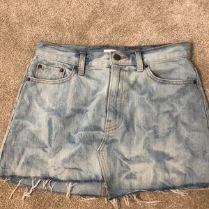 Aritzia acid wash Denim Skirt
